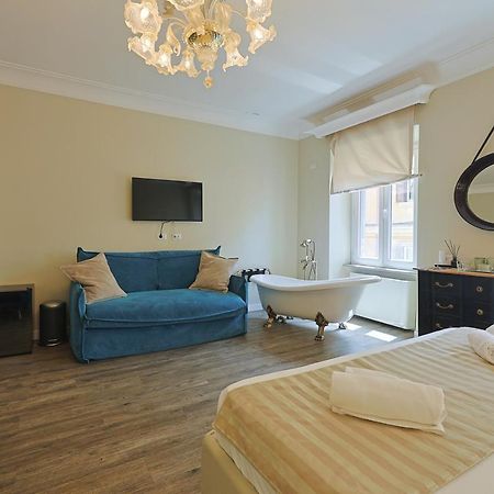 Art House Suites56 Via Del Babuino 56 Rome Extérieur photo
