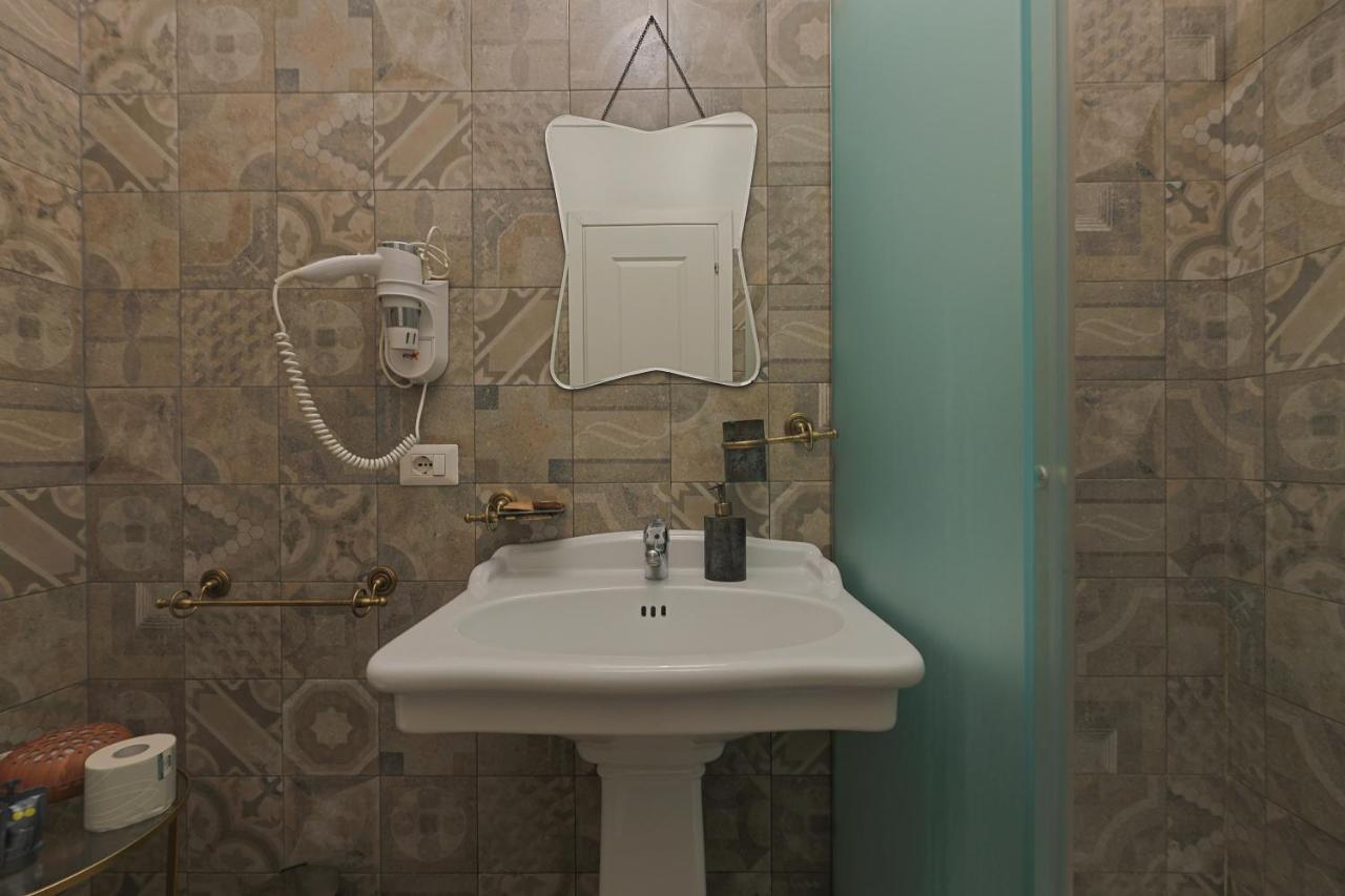 Art House Suites56 Via Del Babuino 56 Rome Extérieur photo