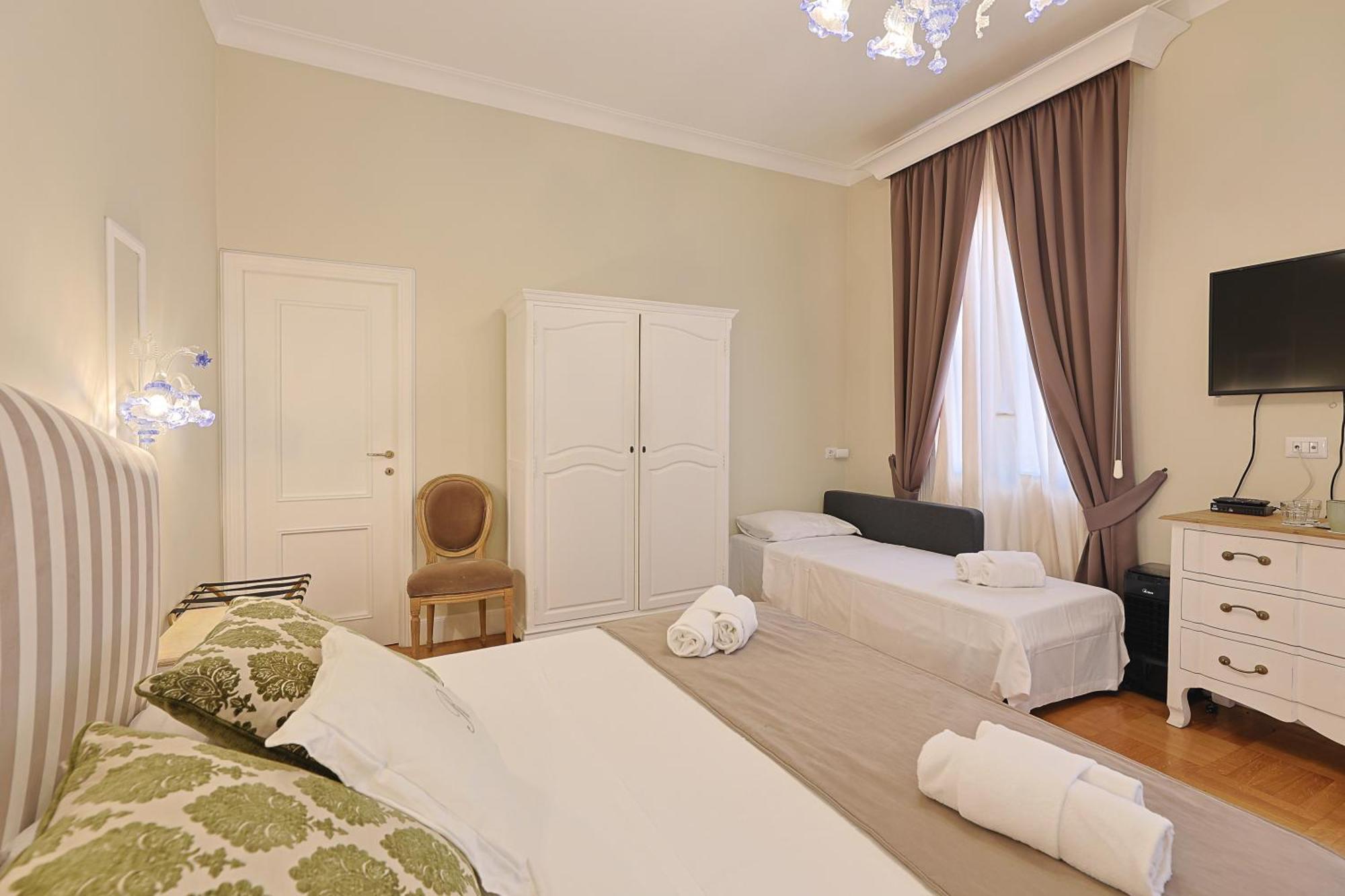 Art House Suites56 Via Del Babuino 56 Rome Extérieur photo